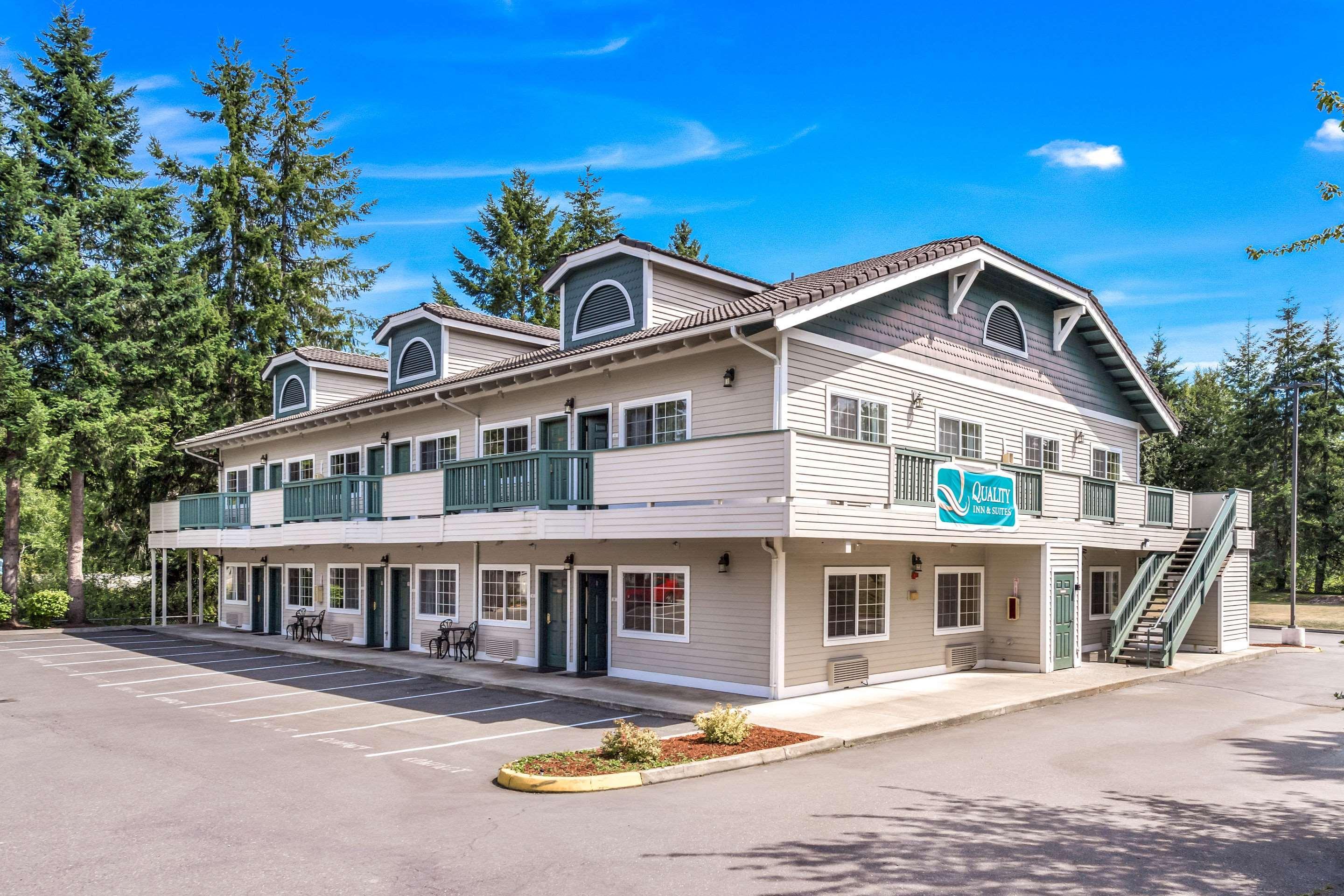 Quality Inn & Suites Bainbridge Island Exterior foto